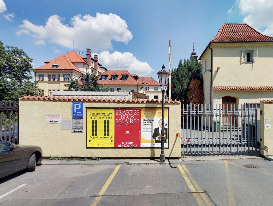 Výlepová plocha Dušní, Praha 1